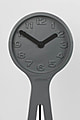 Standuhr GIANT CLOCK GREY von ZUIVER 111,5 cm hoch