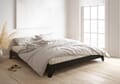 Futonbett ELAN Massivholzbett Gestell Kiefer Schwarz lackiert, Karup