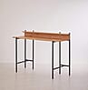 Schreibtisch Tisch mit Metallgestell und Ablage Schreibtisch Tisch mit Metallgestell und Ablage